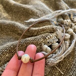 Elegant Brown Leather Pearl Anklet